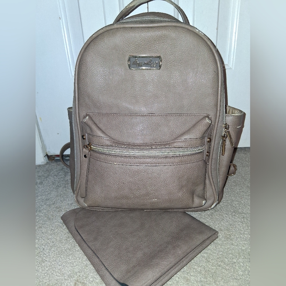 Itzy Ritzy Diaper Bag